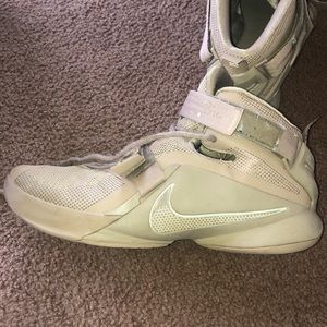 Nike Zoom Lebron Soldier IX Prm Desert Camo